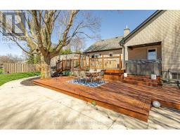 1645 GLADSTONE DRIVE - 31