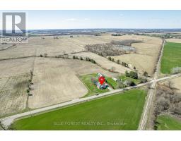 1645 GLADSTONE DRIVE - 40