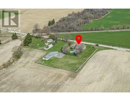 1645 GLADSTONE DRIVE - 45