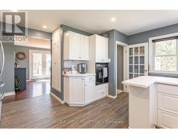 1645 GLADSTONE DRIVE - 9