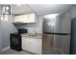 38 PATIENCE CRESCENT - 23