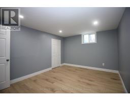 38 PATIENCE CRESCENT - 28