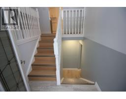 38 PATIENCE CRESCENT - 3