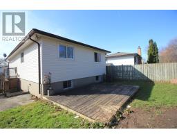 38 PATIENCE CRESCENT - 34