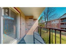 18 - 140 CONWAY DRIVE - 19