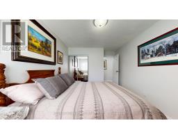 18 - 140 CONWAY DRIVE - 23
