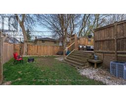 48 MACKAY AVENUE - 33