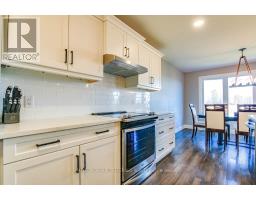146 GILMOUR DRIVE - 12