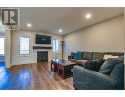 146 GILMOUR DRIVE - 15