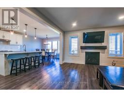 146 GILMOUR DRIVE - 16