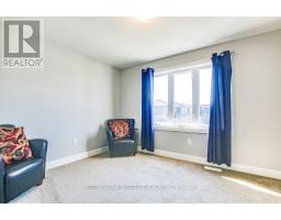 146 GILMOUR DRIVE - 19