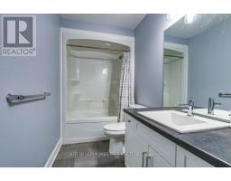 146 GILMOUR DRIVE - 28