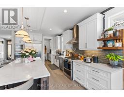 36 GREEN ACRES CRESCENT - 12