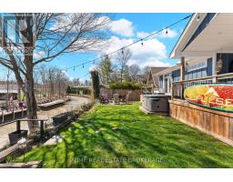 36 GREEN ACRES CRESCENT - 37