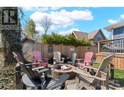 36 GREEN ACRES CRESCENT - 38