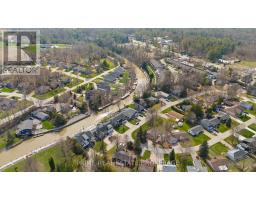 36 GREEN ACRES CRESCENT - 44
