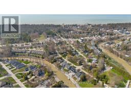 36 GREEN ACRES CRESCENT - 45