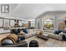 36 GREEN ACRES CRESCENT - 7