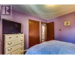 88 STROUD CRESCENT - 12