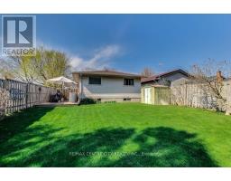 88 STROUD CRESCENT - 28