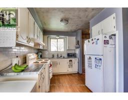 88 STROUD CRESCENT - 5