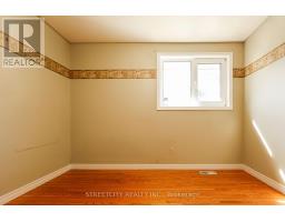 57 AMY CRESCENT - 10
