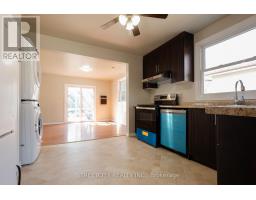 57 AMY CRESCENT - 16
