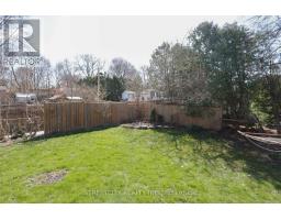 57 AMY CRESCENT - 36