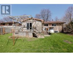57 AMY CRESCENT - 37