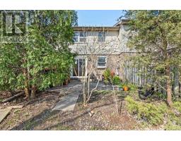 32 - 690 LITTLE GREY STREET - 34