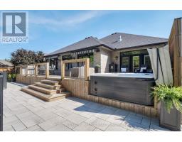 73 ASHBY CRESCENT - 40