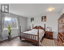10 - 484 THIRD STREET - 15
