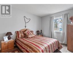 10 - 484 THIRD STREET - 18