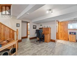 36841 CREDITON ROAD - 24
