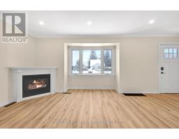 372 FLANDERS ROW E - 11
