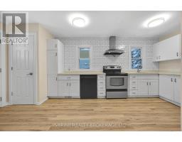 372 FLANDERS ROW E - 14