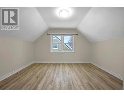 372 FLANDERS ROW E - 23
