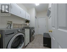 865 BARCLAY ROAD - 22