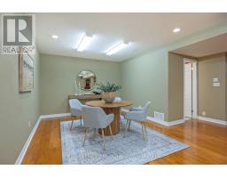 865 BARCLAY ROAD - 33