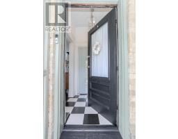481 ENGLISH STREET - 6
