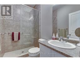 35 GREYROCK CRESCENT - 26