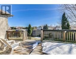 35 GREYROCK CRESCENT - 40
