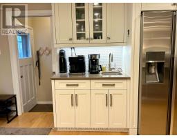 795 HEADLEY DRIVE - 9