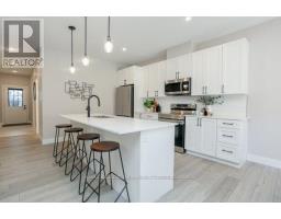 34 - 500 SUNNYSTONE ROAD - 16