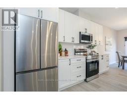 34 - 500 SUNNYSTONE ROAD - 18