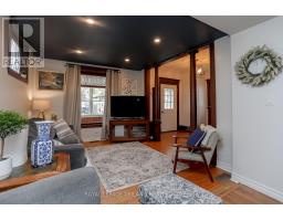 16 MAPLE STREET - 10
