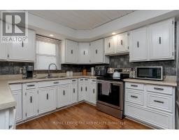 16 MAPLE STREET - 14