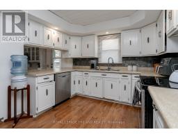 16 MAPLE STREET - 15