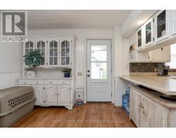 16 MAPLE STREET - 16