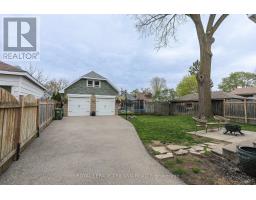 16 MAPLE STREET - 45